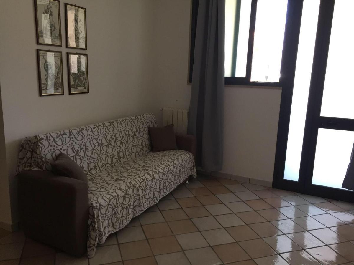 Affittasi Casa Vacanza A Casa Di Emma Леверано Екстериор снимка