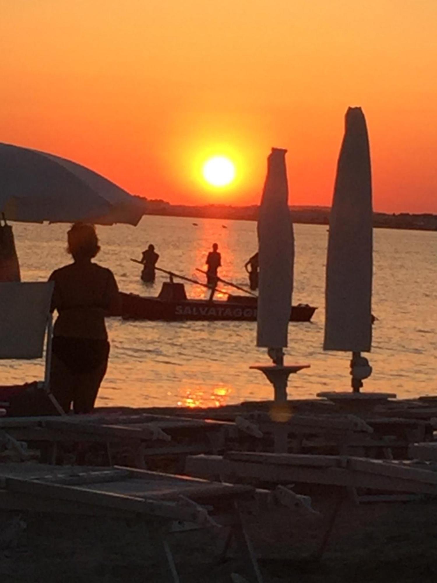 Affittasi Casa Vacanza A Casa Di Emma Леверано Екстериор снимка